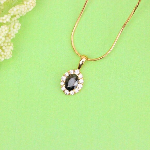 "Black Oval Pendant with Sparkling Halo in Gold-Plated Brass Setting, XPPT1814 - Picture 12 of 13